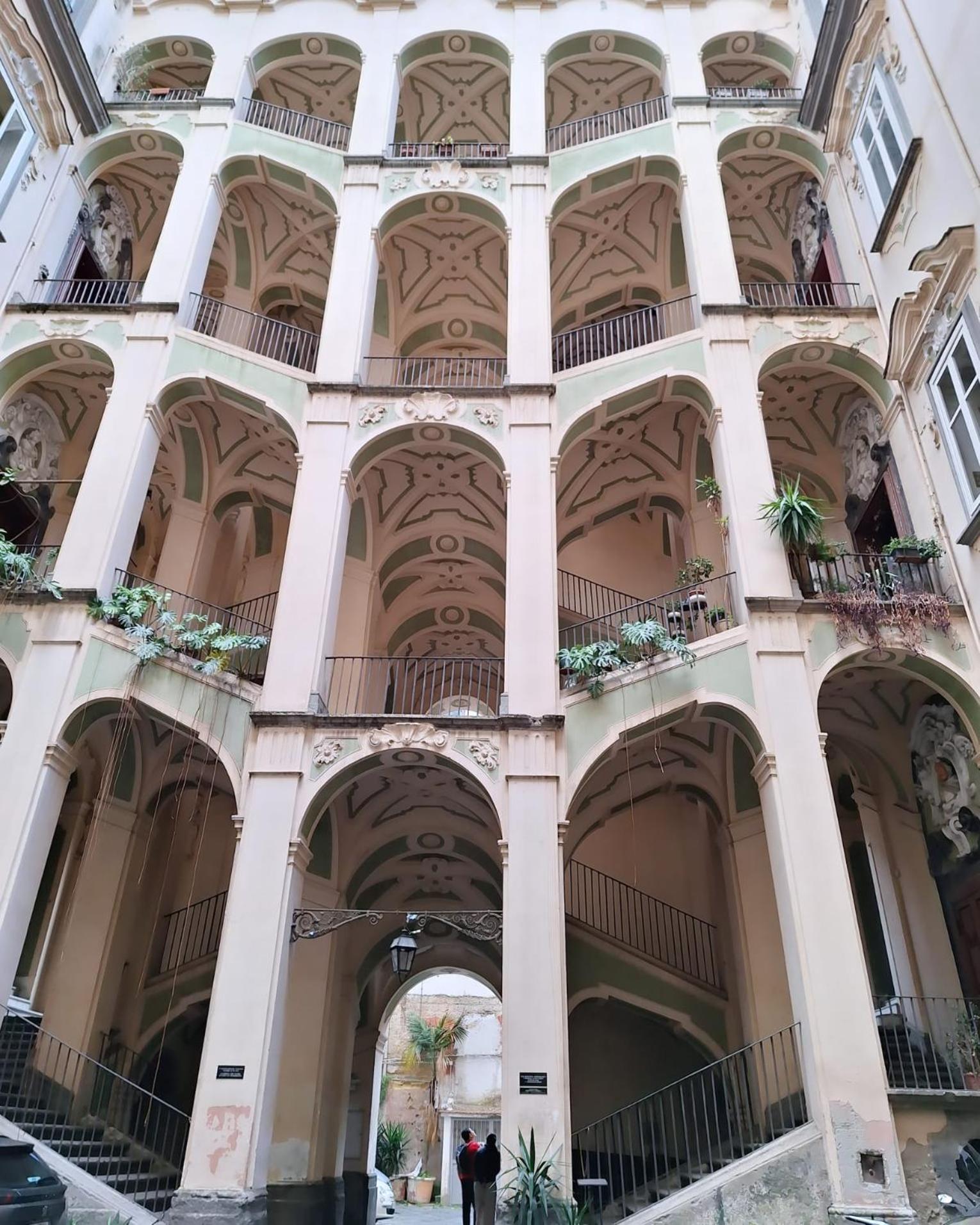 Casa Miracoli 40 * Naples